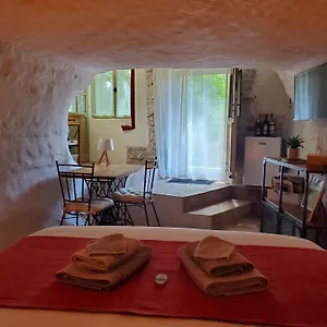 Moulin De Bonfilhon Bed & Breakfast