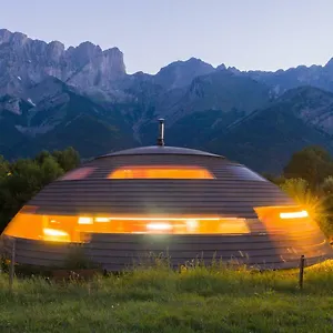 Au-dela Des Nuages, Insolite & Guest house